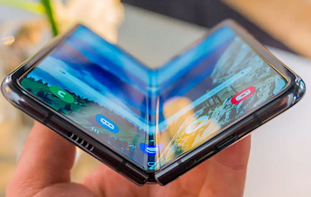 手機屏使用激光精密切割的效果最理想